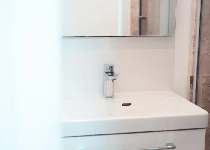 Apartment Le Sauvignon, T2 De Caractere Avec Jardin Tours