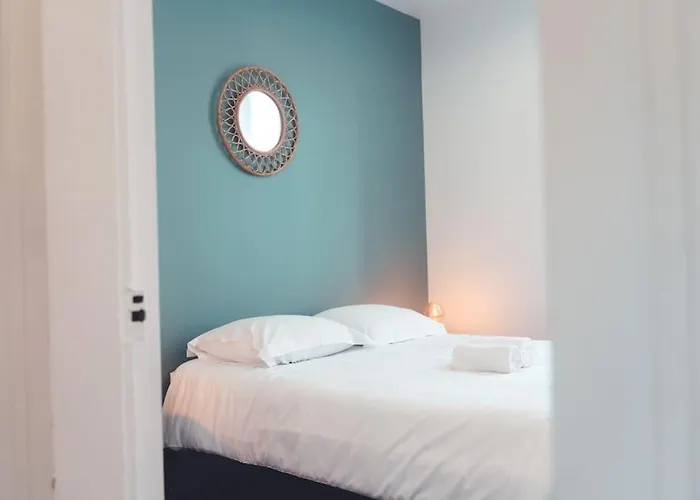 Appartement Le Sauvignon, T2 De Caractere Avec Jardin Tours