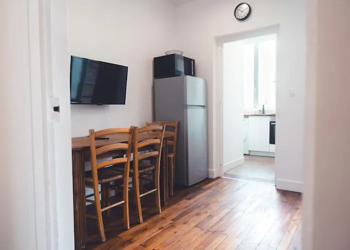 Appartement Le Sauvignon, T2 De Caractere Avec Jardin *