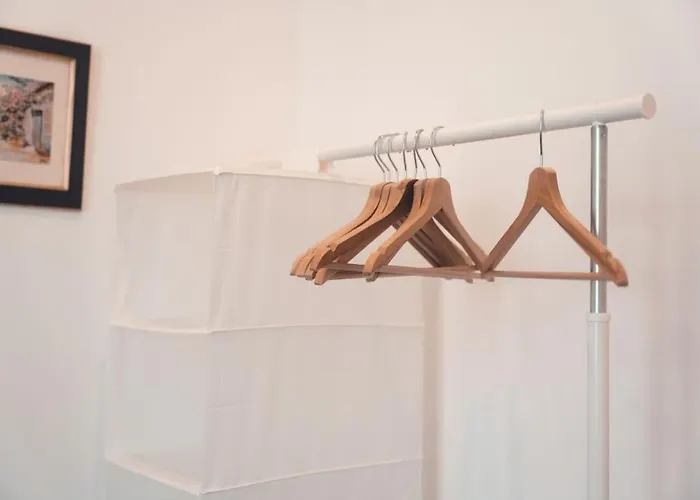 Le Sauvignon, T2 De Caractere Avec Jardin Tours